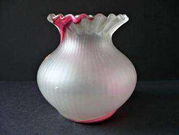 Small bowl with red ribbon Small bowl with red ribbon